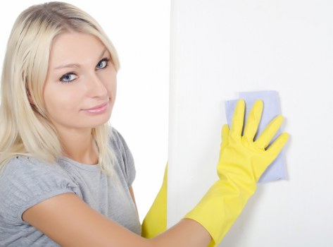 Kitchen and bathroom deep clean in Belsizepark